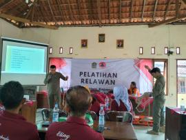 PELATIHAN RELAWAN 